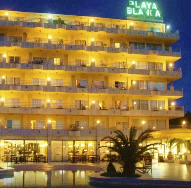 ホテル Bj Playa Blanca サ・コマ エクステリア 写真